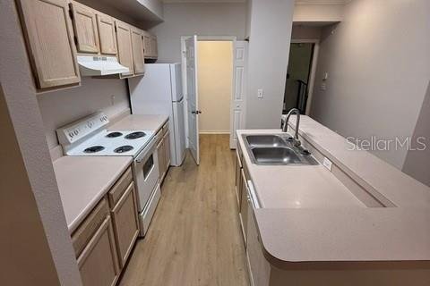Снять в аренду кондоминиум в Тампа, Флорида 2 спальни, 108.14м2, № 2091502 - фото 4