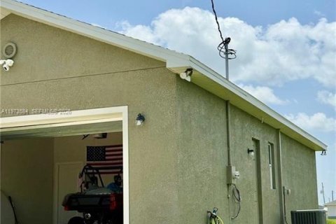 Купить виллу или дом в Лабель, Флорида 4 спальни, 133.69м2, № 2041329 - фото 3