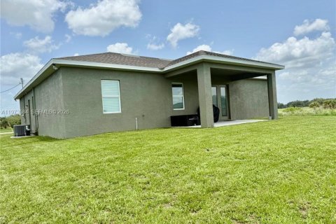 Купить виллу или дом в Лабель, Флорида 4 спальни, 133.69м2, № 2041329 - фото 27