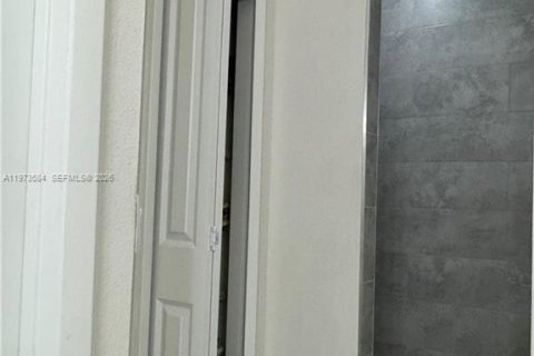 Купить виллу или дом в Лабель, Флорида 4 спальни, 133.69м2, № 2041329 - фото 18