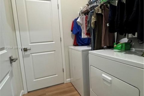 Купить виллу или дом в Лабель, Флорида 4 спальни, 133.69м2, № 2041329 - фото 19