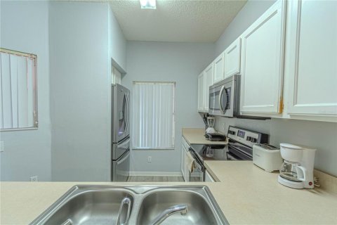 Купить таунхаус в Киссимми, Флорида 3 комнаты, 119.94м2, № 1691041 - фото 4