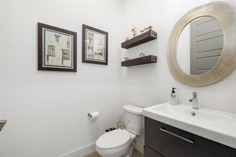 Купить виллу или дом в Сарасота, Флорида 12 комнат, 267.09м2, № 1899591 - фото 28