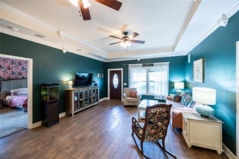 House in High Springs, Florida 3 bedrooms, 166.48 sq.m. № 1779042 - photo 8
