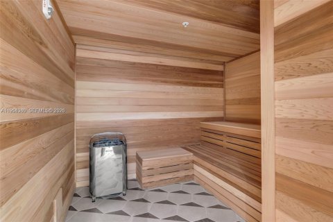 Снять в аренду кондоминиум в Майами, Флорида 2 спальни, № 2007192 - фото 23