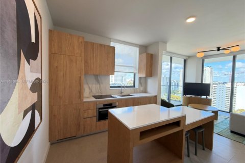 Кондоминиум с 2 спальнями в Майами, Флорида № 2007192