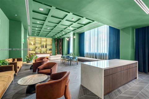 Снять в аренду кондоминиум в Майами, Флорида 2 спальни, № 2007192 - фото 25