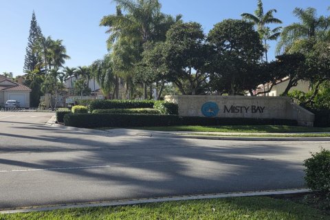 Villa ou maison à louer à Pembroke Pines, Floride: 3 chambres, 137.03 m2 № 2010940 - photo 15