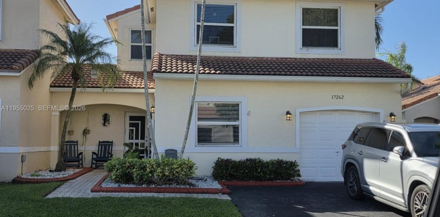 Villa ou maison à Pembroke Pines, Floride 3 chambres, 137.03 m2 № 2010940