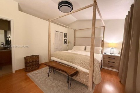 Villa ou maison à louer à Pembroke Pines, Floride: 3 chambres, 137.03 m2 № 2010940 - photo 8