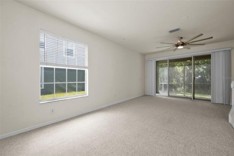 Touwnhouse à vendre à Brandon, Floride: 2 chambres, 153.94 m2 № 2200276 - photo 8