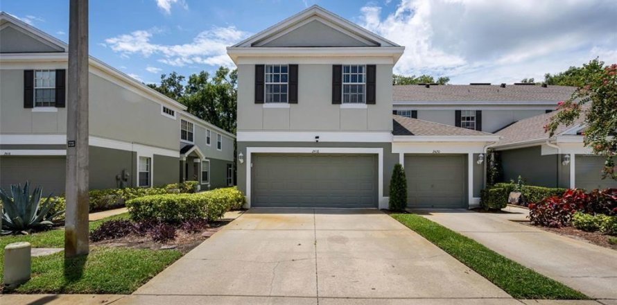 Touwnhouse à Brandon, Floride 2 chambres, 153.94 m2 № 2200276