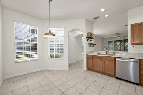 Touwnhouse à vendre à Brandon, Floride: 2 chambres, 153.94 m2 № 2200276 - photo 17