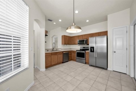 Touwnhouse à vendre à Brandon, Floride: 2 chambres, 153.94 m2 № 2200276 - photo 13