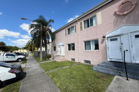 Copropriété à vendre à Miami, Floride: 2 chambres, 88.26 m2 № 2089054 - photo 6