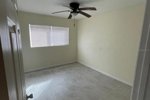 Villa ou maison à louer à Oldsmar, Floride: 3 chambres, 157.56 m2 № 2399512 - photo 8