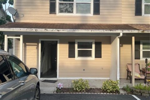 Townhouse in Oldsmar, Florida 2 bedrooms, 120.4 sq.m. № 2221501