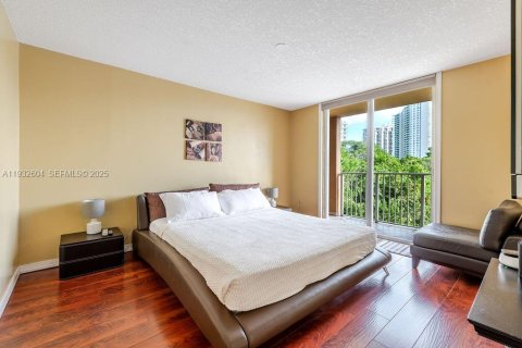 Снять в аренду кондоминиум в Авентура, Флорида 2 спальни, 102.19м2, № 1991500 - фото 16