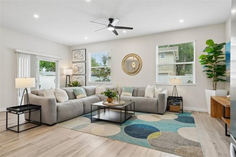 Villa ou maison à vendre à Saint Petersburg, Floride: 4 chambres, 200.11 m2 № 2110595 - photo 21