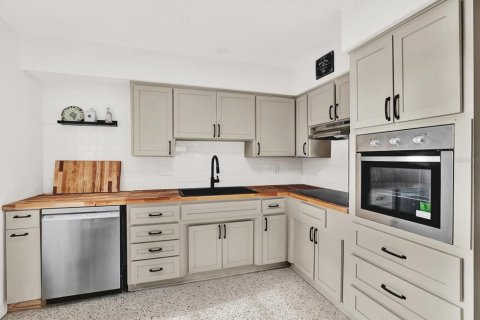 Casa en venta en Gulfport, Florida, 2 dormitorios, 97.92 m2 № 1835216 - foto 10