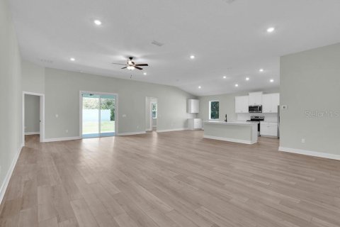 Villa ou maison à vendre à Ocala, Floride: 4 chambres, 217.02 m2 № 1808583 - photo 4