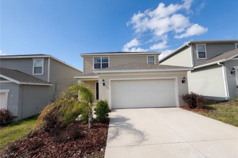 Casa en Clermont, Florida 4 dormitorios, 205.04 m2 № 2116137