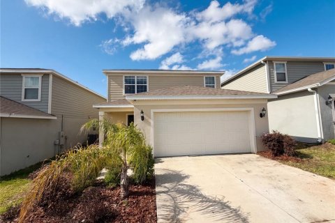 House in Clermont, Florida 4 bedrooms, 205.04 sq.m. № 2116137 - photo 20