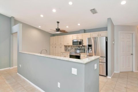 House in Bradenton, Florida 3 bedrooms, 189.61 sq.m. № 2209080 - photo 14