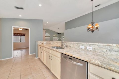 House in Bradenton, Florida 3 bedrooms, 189.61 sq.m. № 2209080 - photo 19