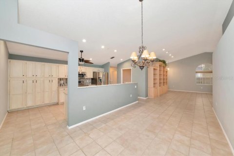 House in Bradenton, Florida 3 bedrooms, 189.61 sq.m. № 2209080 - photo 16