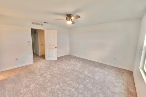 Townhouse in Davenport, Florida 3 bedrooms, 137.5 sq.m. № 1820982 - photo 28