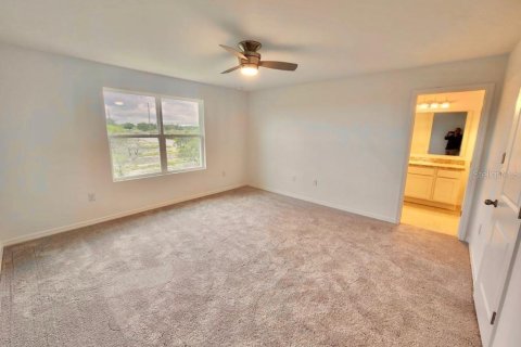 Townhouse in Davenport, Florida 3 bedrooms, 137.5 sq.m. № 1820982 - photo 14