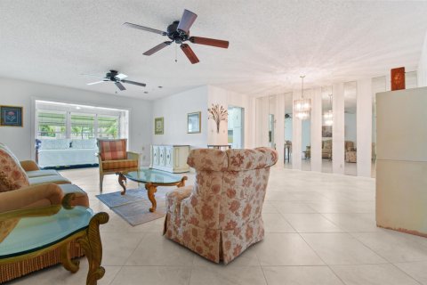 Condo in Delray Beach, Florida, 1 bedroom № 2182106 - photo 6