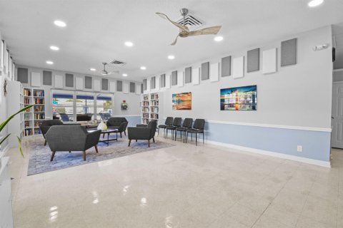 Condo in Delray Beach, Florida, 1 bedroom № 2182106 - photo 25