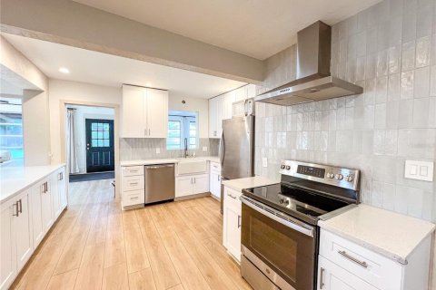 Casa en alquiler en Gainesville, Florida, 4 dormitorios, 216.74 m2 № 1880802 - foto 4