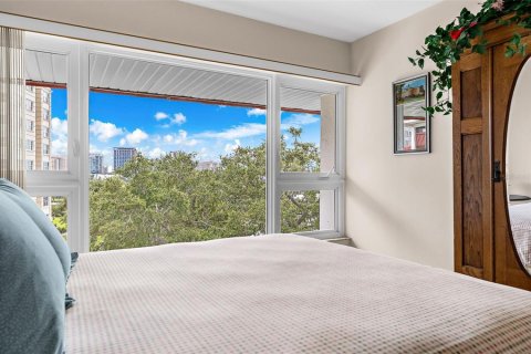 Copropriété à vendre à Sarasota, Floride: 2 chambres, 107.77 m2 № 2401084 - photo 21