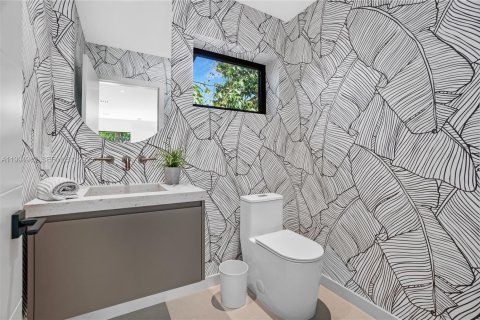Casa en venta en West Miami, Florida, 4 dormitorios, 189.06 m2 № 2064386 - foto 22