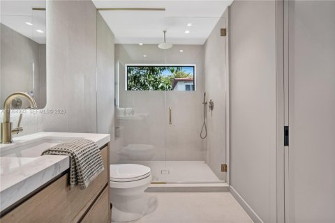 Casa en venta en West Miami, Florida, 4 dormitorios, 189.06 m2 № 2064386 - foto 15
