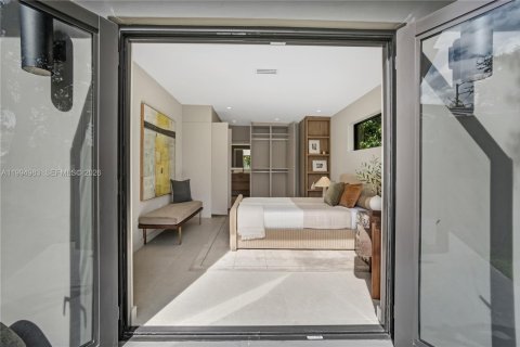 Casa en venta en West Miami, Florida, 4 dormitorios, 189.06 m2 № 2064386 - foto 13