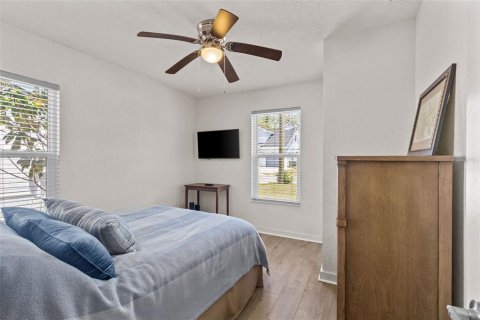 House in Tampa, Florida 3 bedrooms, 113.81 sq.m. № 1659512 - photo 17
