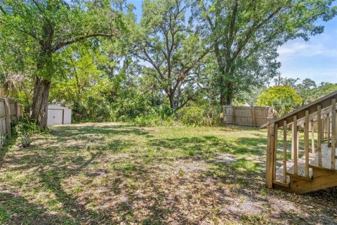 House in Tampa, Florida 3 bedrooms, 113.81 sq.m. № 1659512 - photo 6
