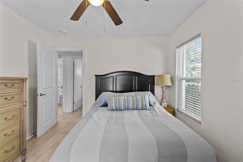 House in Tampa, Florida 3 bedrooms, 113.81 sq.m. № 1659512 - photo 18