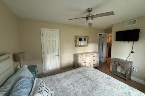 Copropriété à vendre à Clearwater, Floride: 1 chambre, 45.52 m2 № 2198040 - photo 26