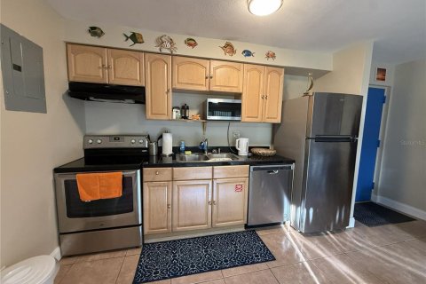 Copropriété à vendre à Clearwater, Floride: 1 chambre, 45.52 m2 № 2198040 - photo 6