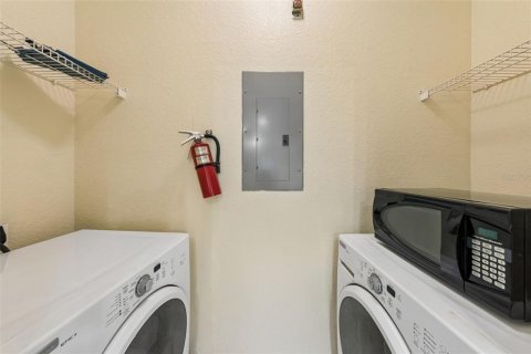 Copropriété à vendre à Lake Mary, Floride: 1 chambre, 78.6 m2 № 2203492 - photo 15