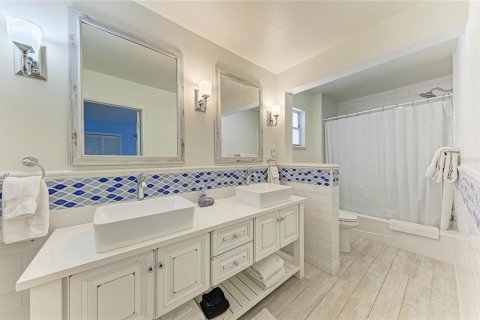 Casa en alquiler en Anna Maria, Florida, 4 dormitorios, 279.17 m2 № 2094712 - foto 27