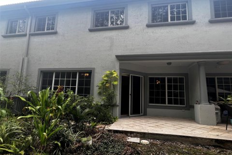Touwnhouse à louer à Coral Springs, Floride: 3 chambres, 146.79 m2 № 1179589 - photo 1