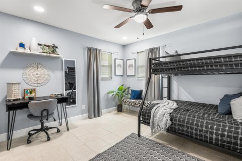 Apartment in Naples, Florida 2 bedrooms, 82.31 sq.m. № 2247144 - photo 6