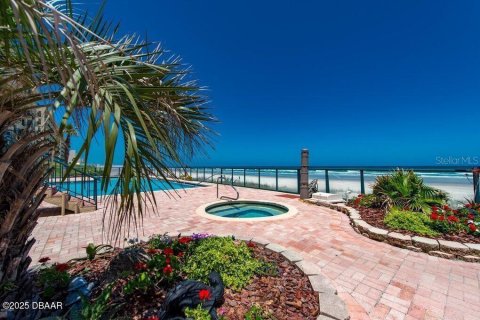 Condominio en venta en Ponce Inlet, Florida, 3 dormitorios, 219.44 m2 № 1773320 - foto 30