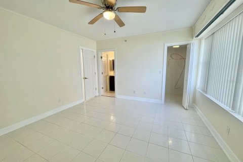 Condominio en venta en Ponce Inlet, Florida, 3 dormitorios, 219.44 m2 № 1773320 - foto 19